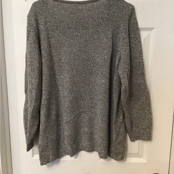 Plus Size Sweater - Picture 2 of 4